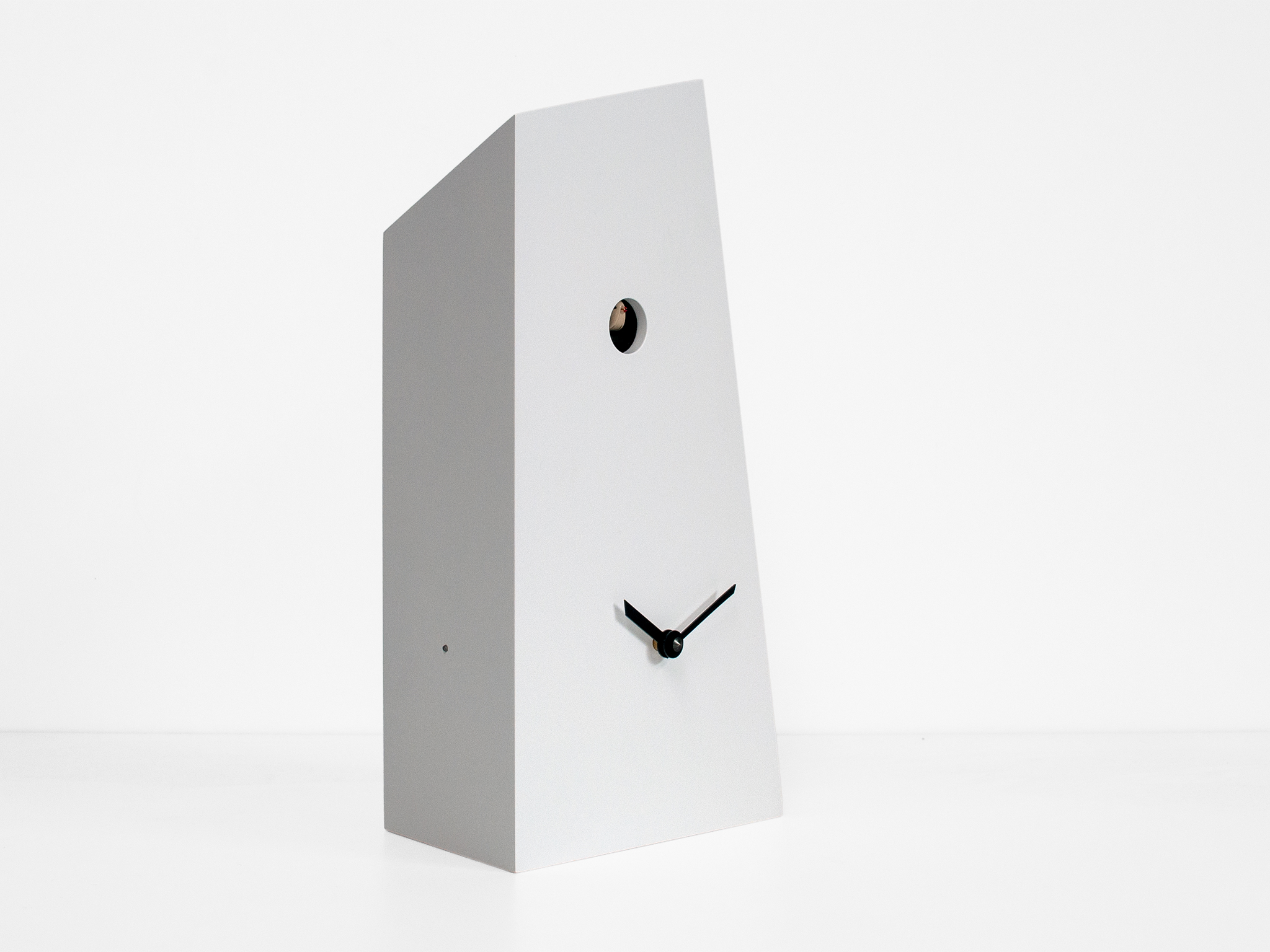 progetti-monolith-orologio-a-cuc-blocco-asimmetrico-legno image 4
