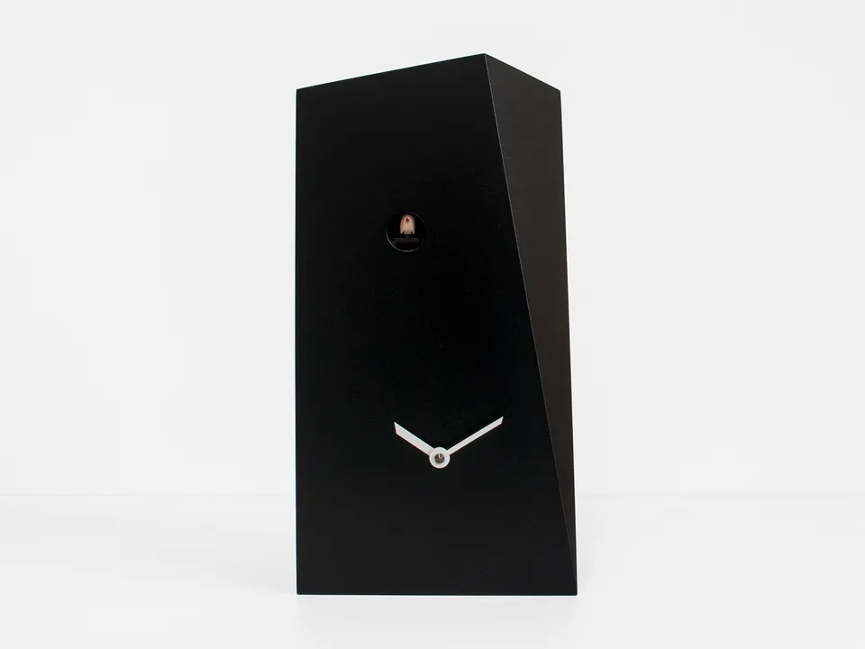 progetti-monolith-orologio-a-cuc-blocco-asimmetrico-legno image 1