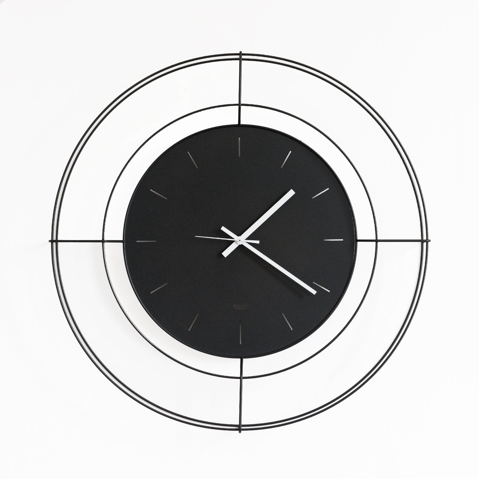 arti-mestieri-nudo-piccolo-orologio-da-parete-in-ferro-59-cm image 3
