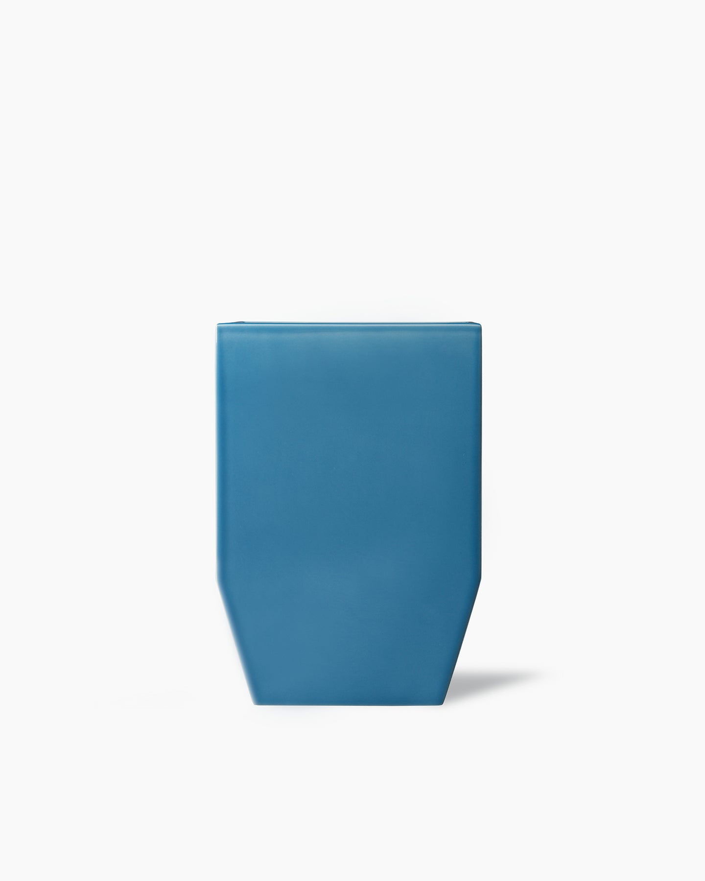 bitossi-ceramiche-onda-vaso-celeste-rimini-blu-muller-van-severen image 1