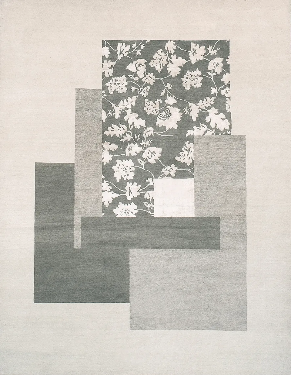 illulian-deco-flower-tappeto-311x245-cm-lana-e-seta image 1