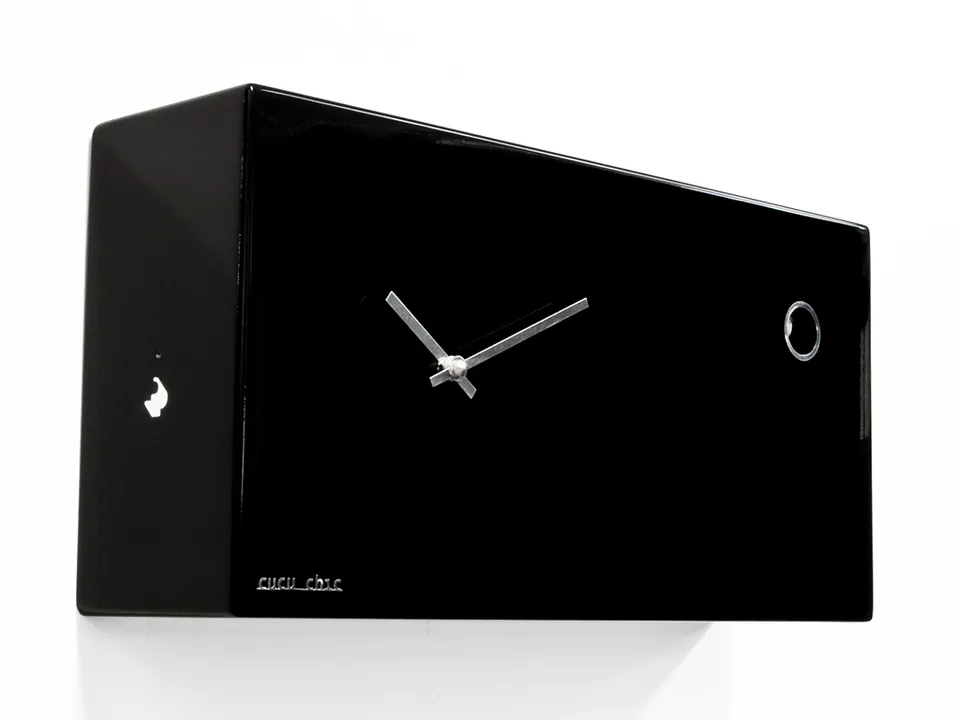 progetti-cucu-chic-orologio-a-cuc-moderno-in-legno image 1