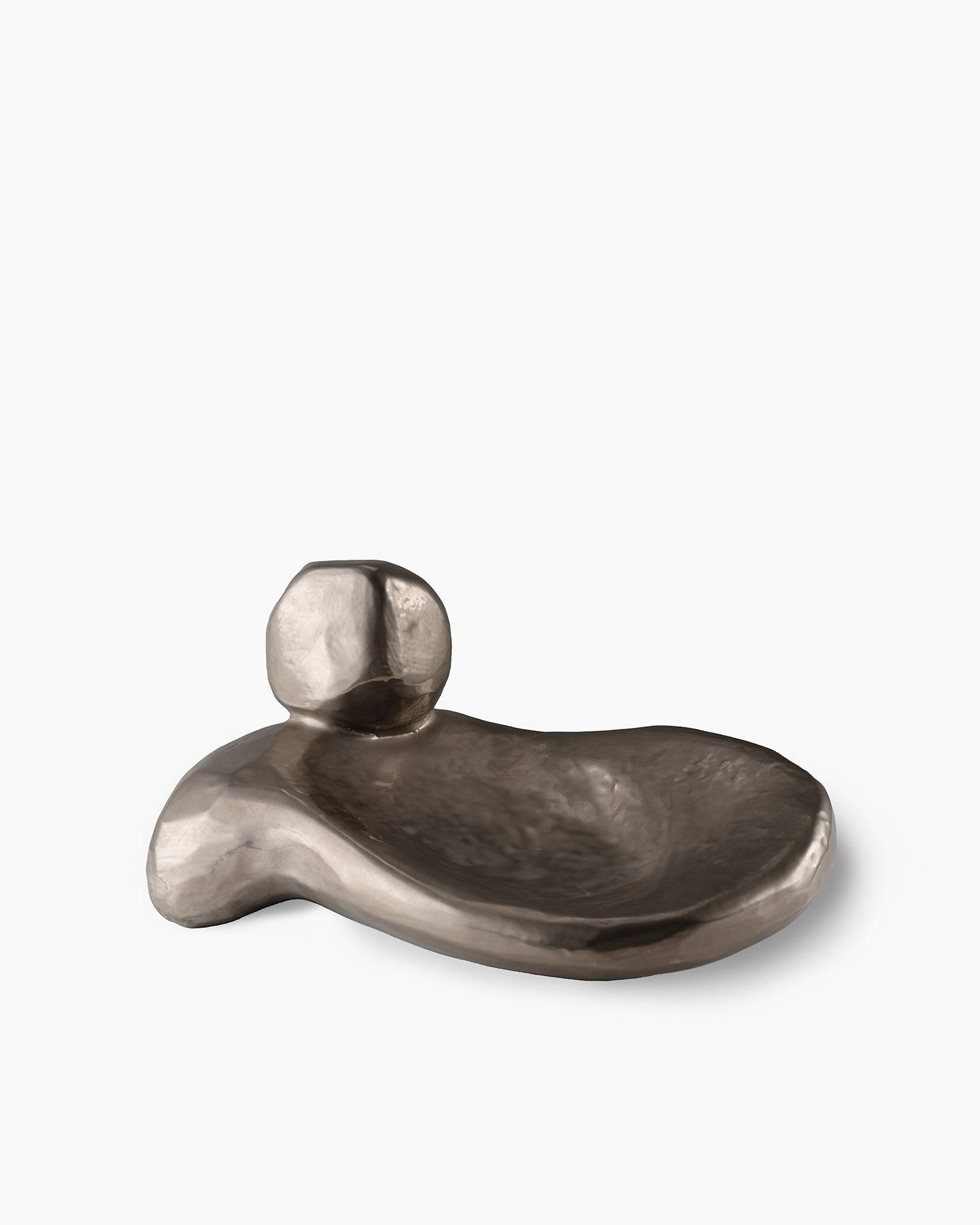 bitossi-ceramiche-scultura-uncovered-faye-toogood-2022-bianco-platino image 3
