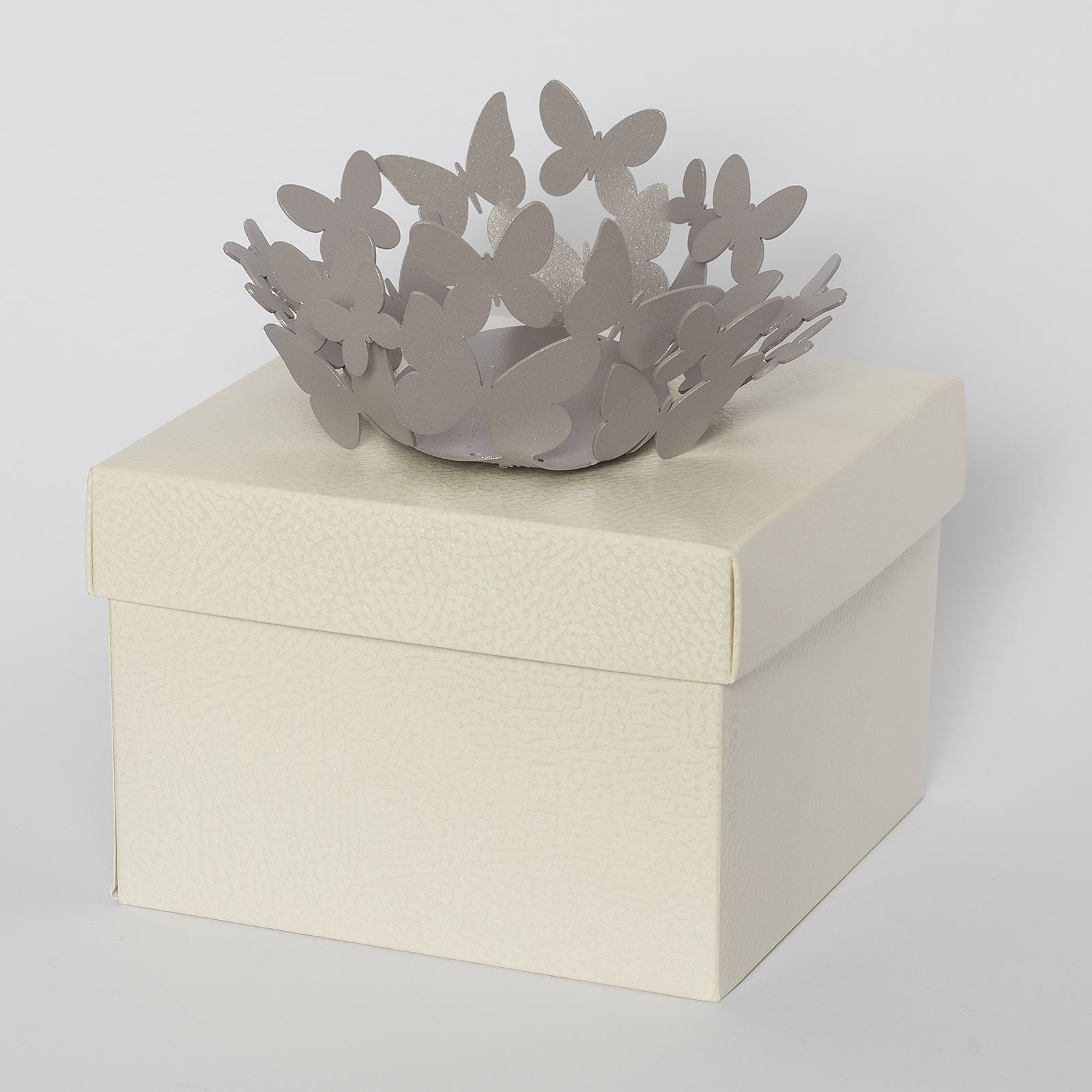 arti-mestieri-bomboniera-cestino-farfalle-in-ferro image 3