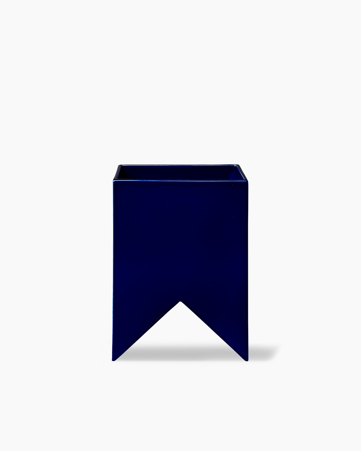 bitossi-ceramiche-vaso-onda-muller-van-severen-blu-scuro image 2