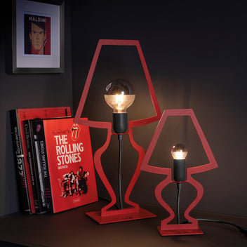arti-mestieri-silhouette-lampada-da-tavolo-grande-in-ferro image 2