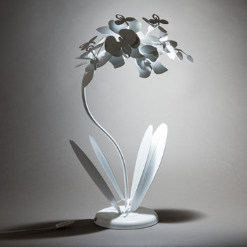arti-mestieri-orchidea-piccola-lampada-da-tavolo-floreale image 4