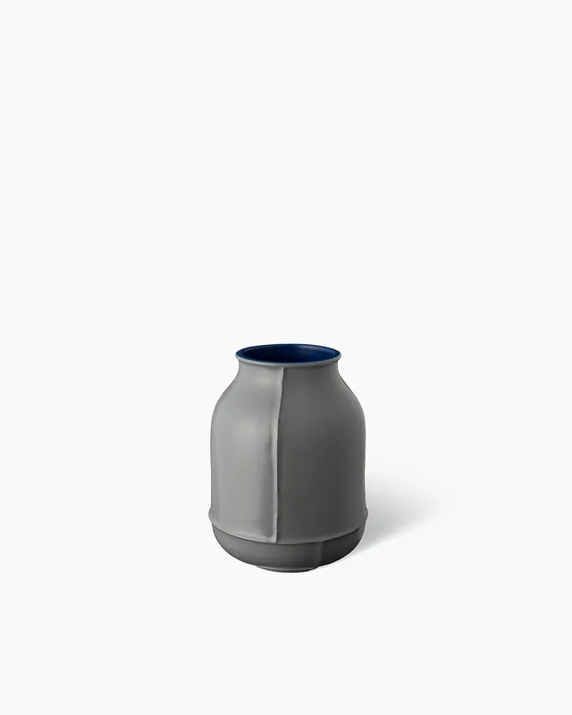 bitossi-ceramiche-vaso-barrel-small-seams-canister-by-benjamin-hubert image 1