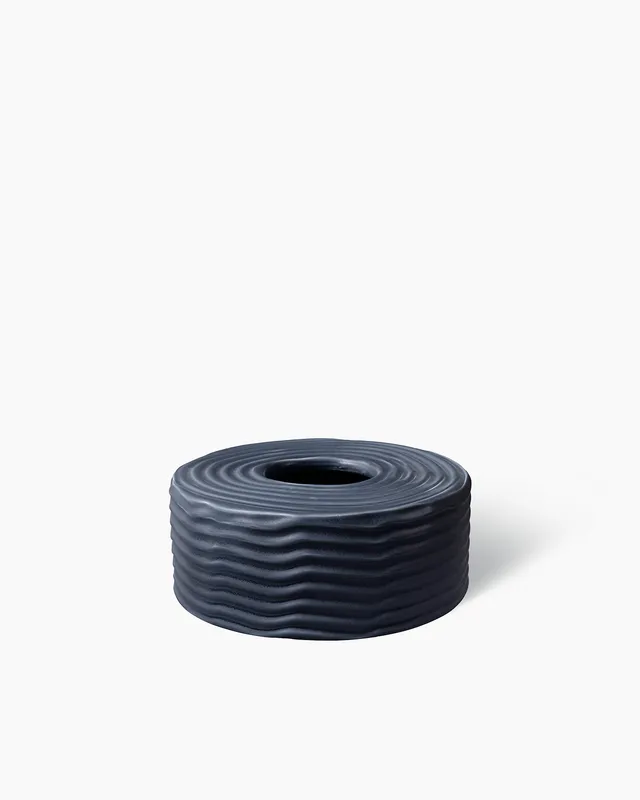 bitossi-ceramiche-vaso-rimini-blu-max-lamb-wiggle-blu-matt image 1