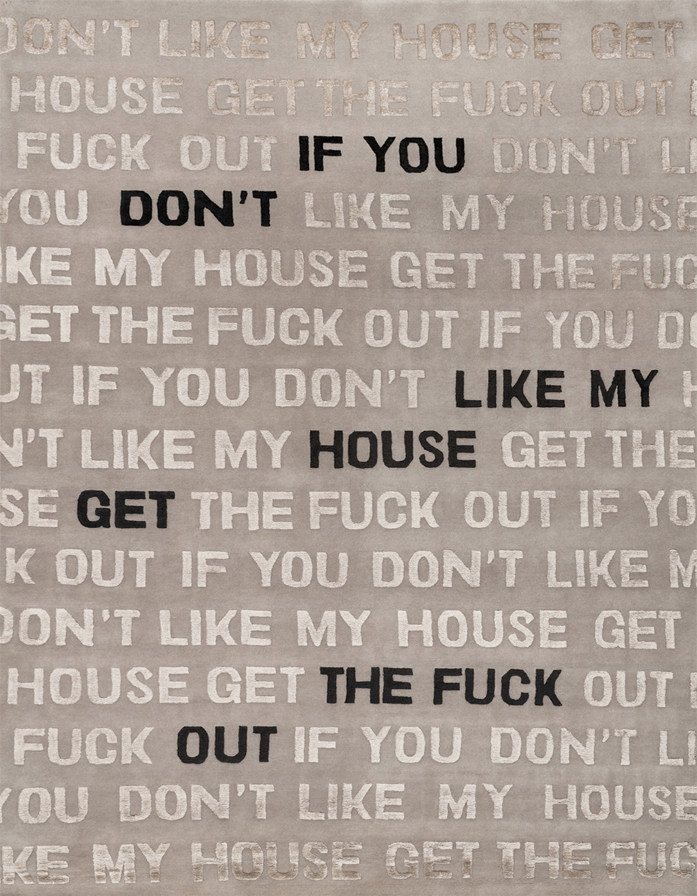 illulian-fcuk-tappeto-design-300x240-cm-in-lana-e-seta image 1