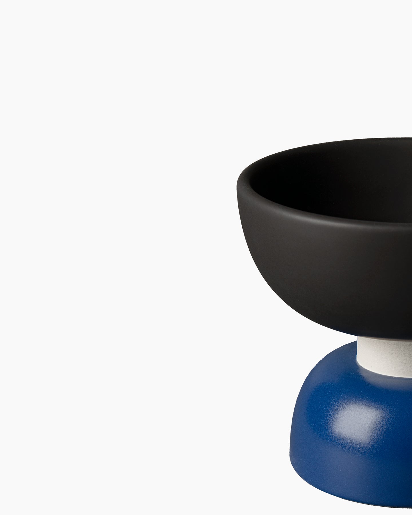 bitossi-ceramiche-alzata-coppa-ettore-sottsass-1959-bluette-e-nero-matt image 3