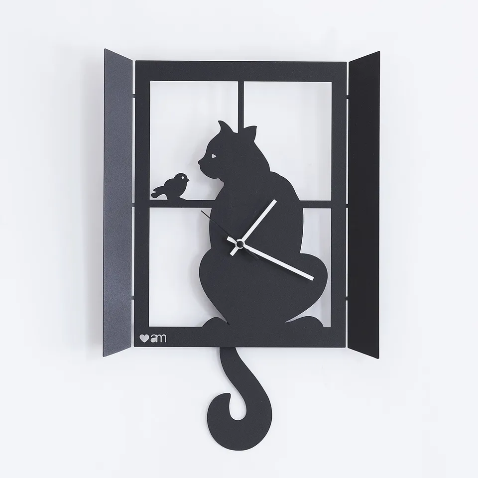 arti-mestieri-gatto-alla-finestra-orologio-a-pendolo image 1