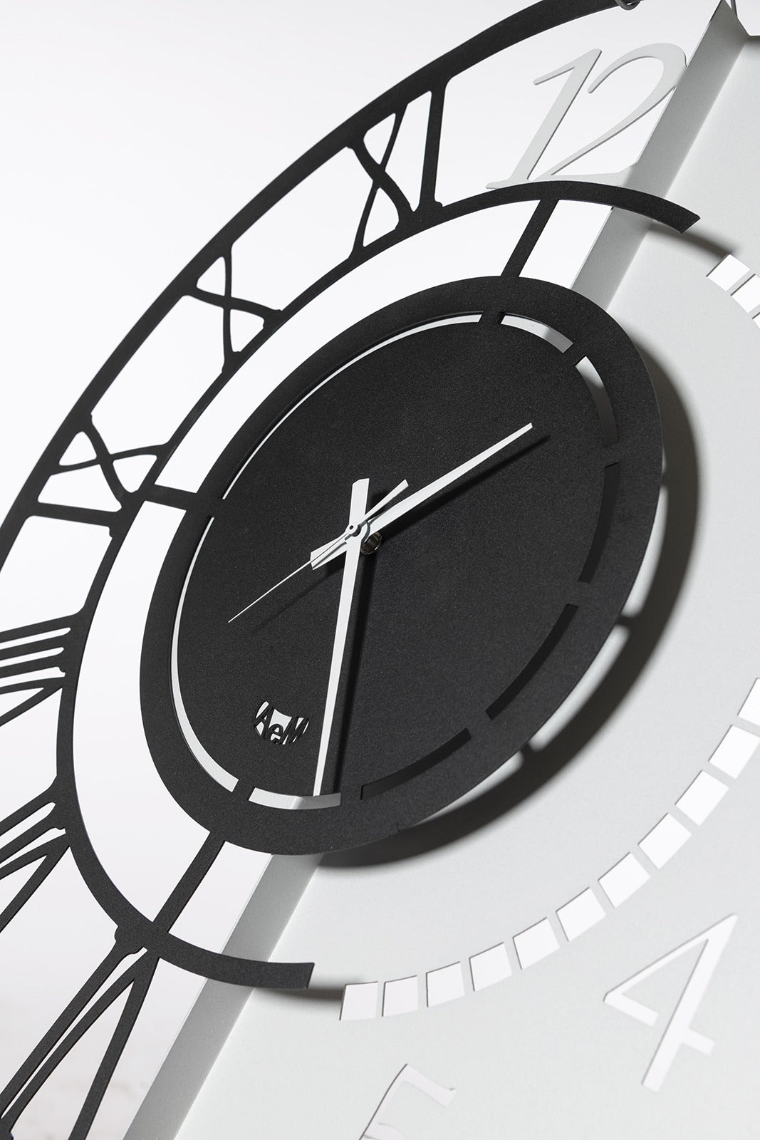 arti-mestieri-full-metal-jack-grande-orologio-da-parete-ferro-60-cm-fango-avorio image 4