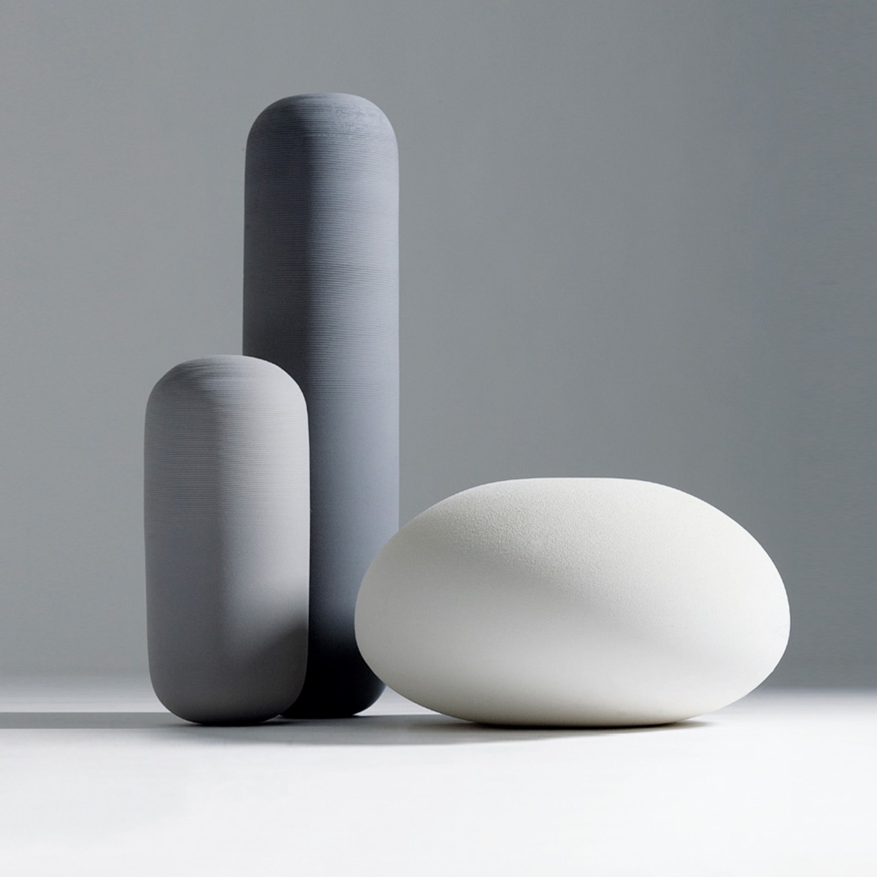 bosa-oops-vaso-grande-in-ceramica-tornita-a-mano image 1