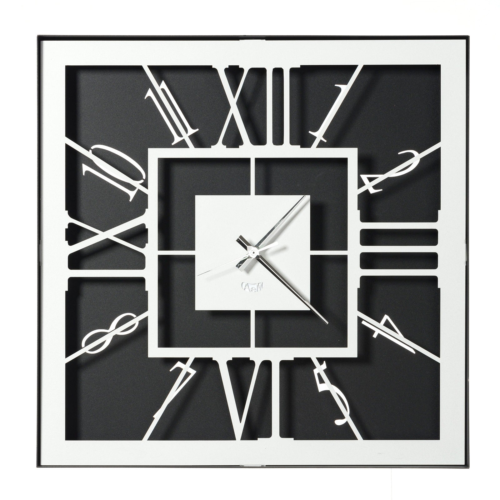 arti-mestieri-tauro-orologio-da-parete-quadrato-50x50-cm image 1