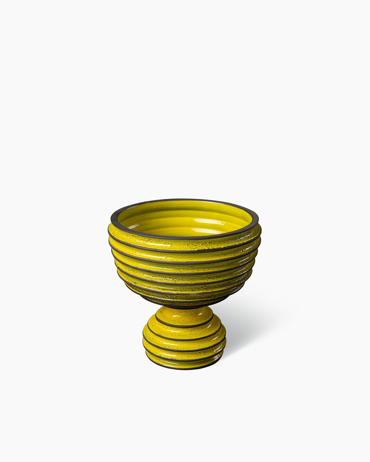 bitossi-ceramiche-coppa-revolver-by-christoph-radl-alzata-in-terra-bianca image 2