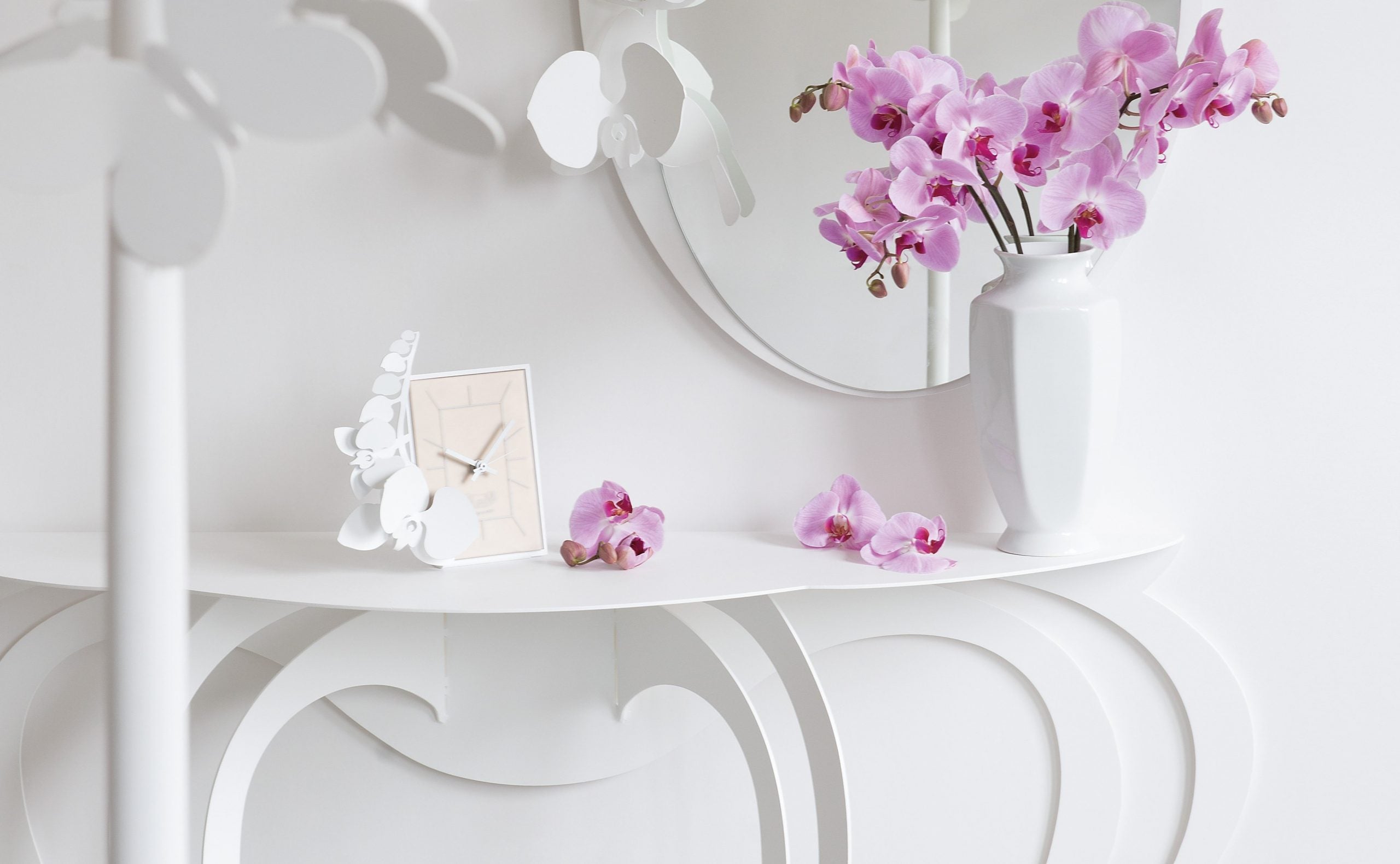 arti-mestieri-ballerina-consolle-design-bianca-130x35x80-cm image 2