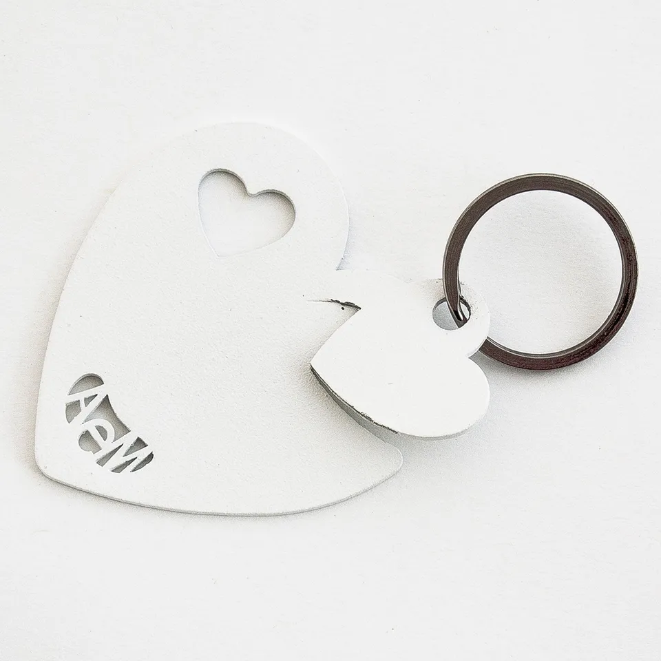 arti-mestieri-hearts-portachiavi-design-cuore-in-ferro image 1