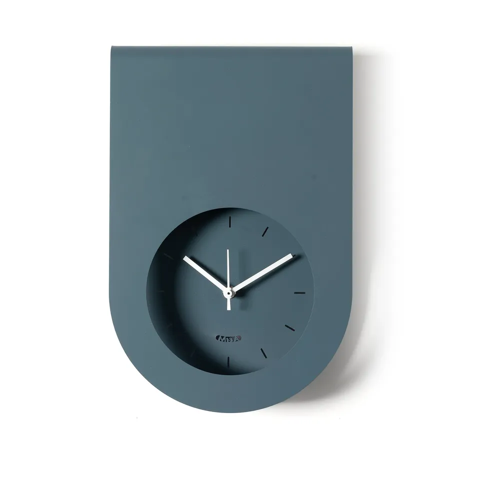 arti-mestieri-lembo-orologio-di-design-minimal-in-ferro image 1