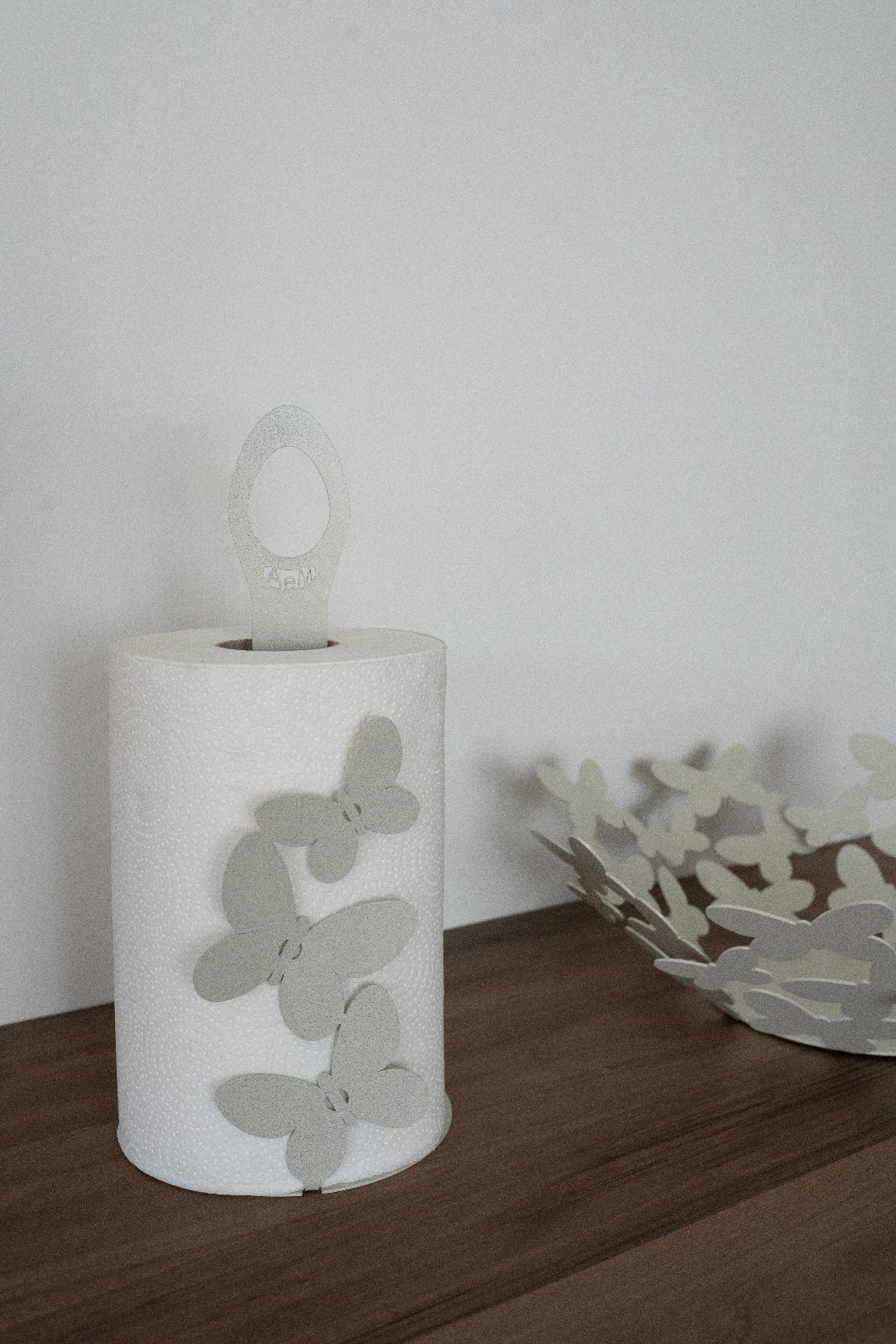 arti-mestieri-butterfly-porta-rotolo-cucina-in-ferro-15x33-cm image 7