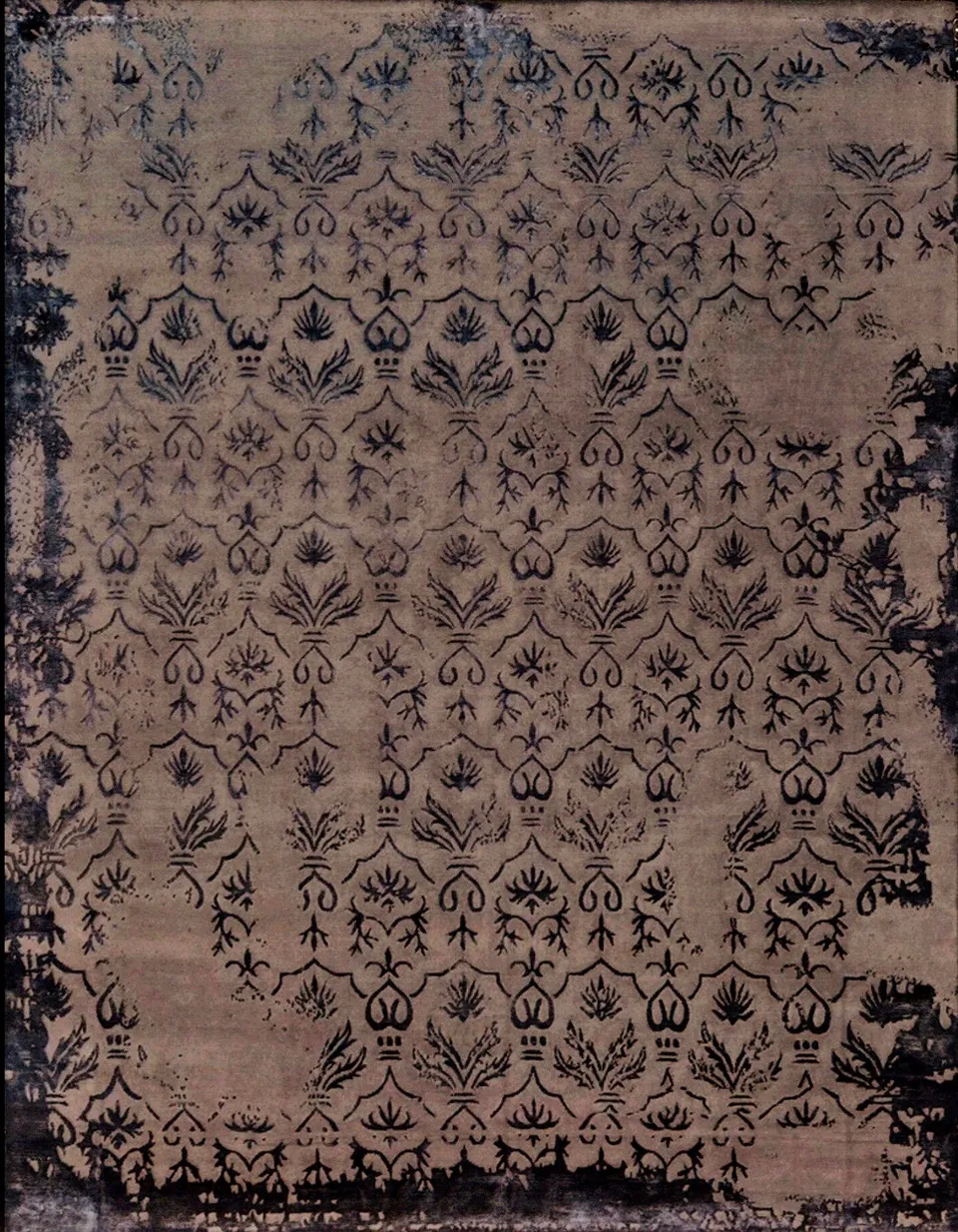 illulian-damask-v1-tappeto-palace-collection-personalizzabile image 1