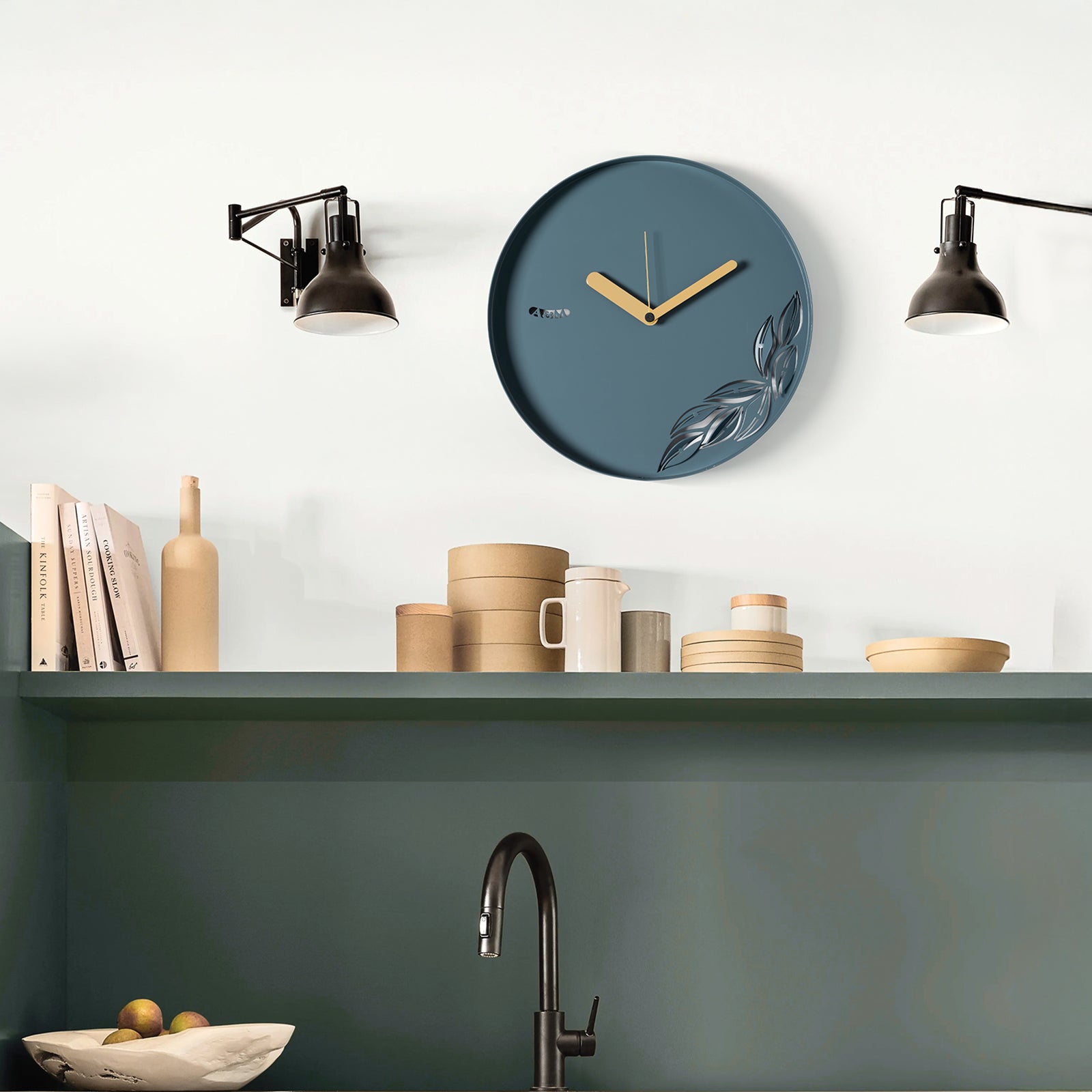 arti-mestieri-alba-orologio-da-parete-minimal-con-ramo-foglie image 3