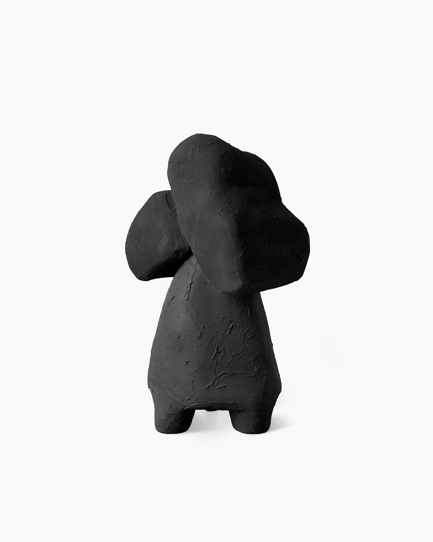 bitossi-ceramiche-scultura-uncovered-faye-toogood-bruno-matt image 1