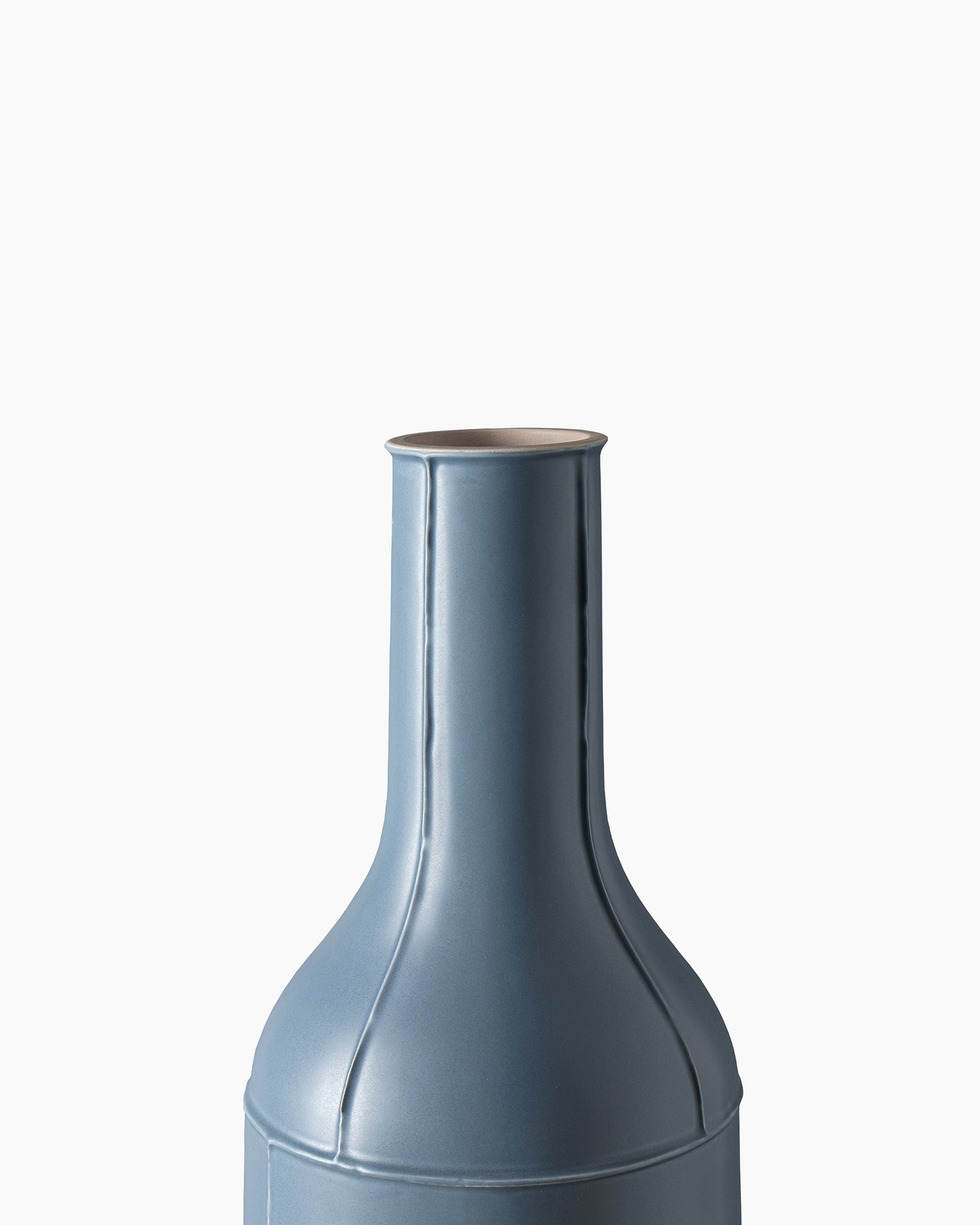 bitossi-ceramiche-vaso-bottiglia-seams-canister-benjamin-hubert-azzurro-polvere image 3