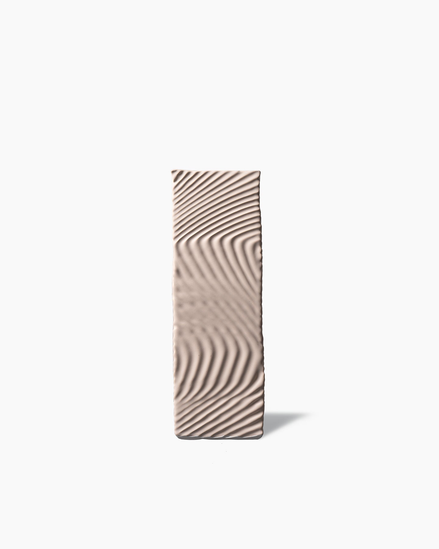 bitossi-ceramiche-wiggle-vaso-quadrato-rosa-cipria-max-lamb image 2