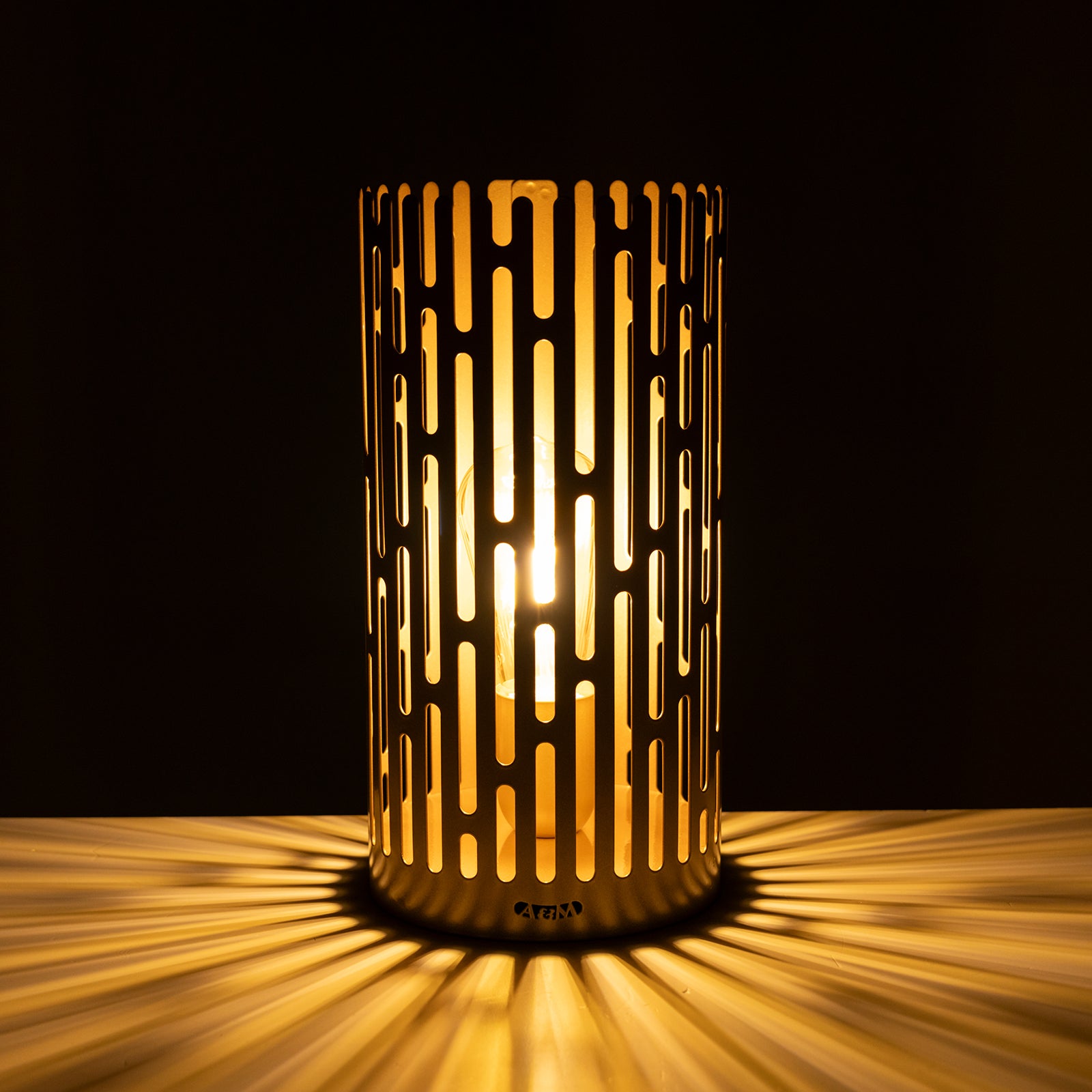 arti-mestieri-kamalea-lampada-da-tavolo-moderna image 2