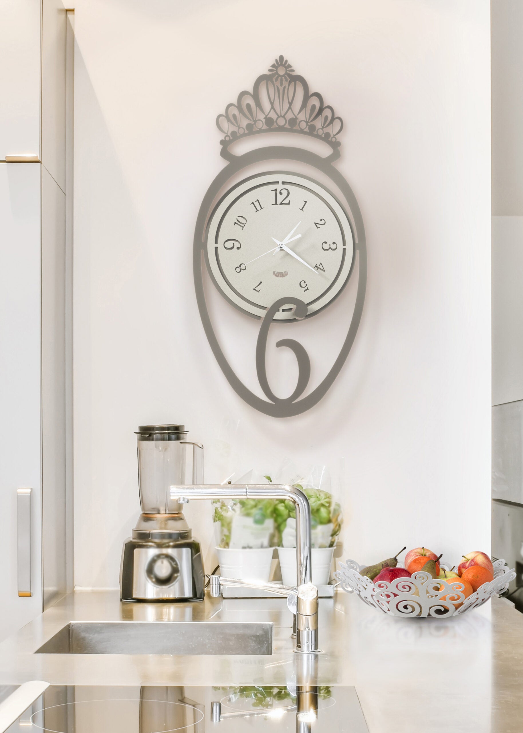 arti-mestieri-orologio-da-parete-the-queen image 3