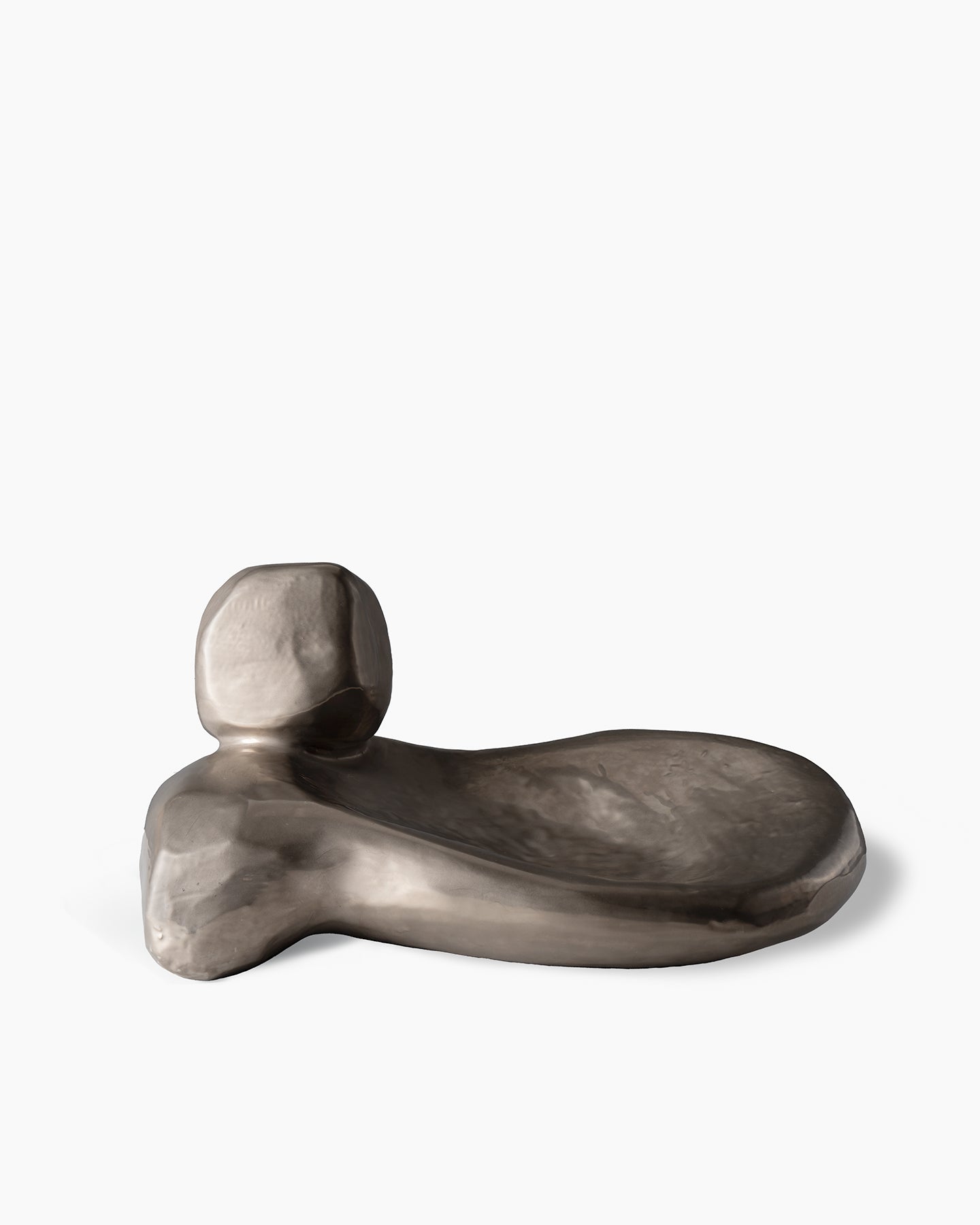 bitossi-ceramiche-scultura-uncovered-faye-toogood-2022-bianco-platino image 2