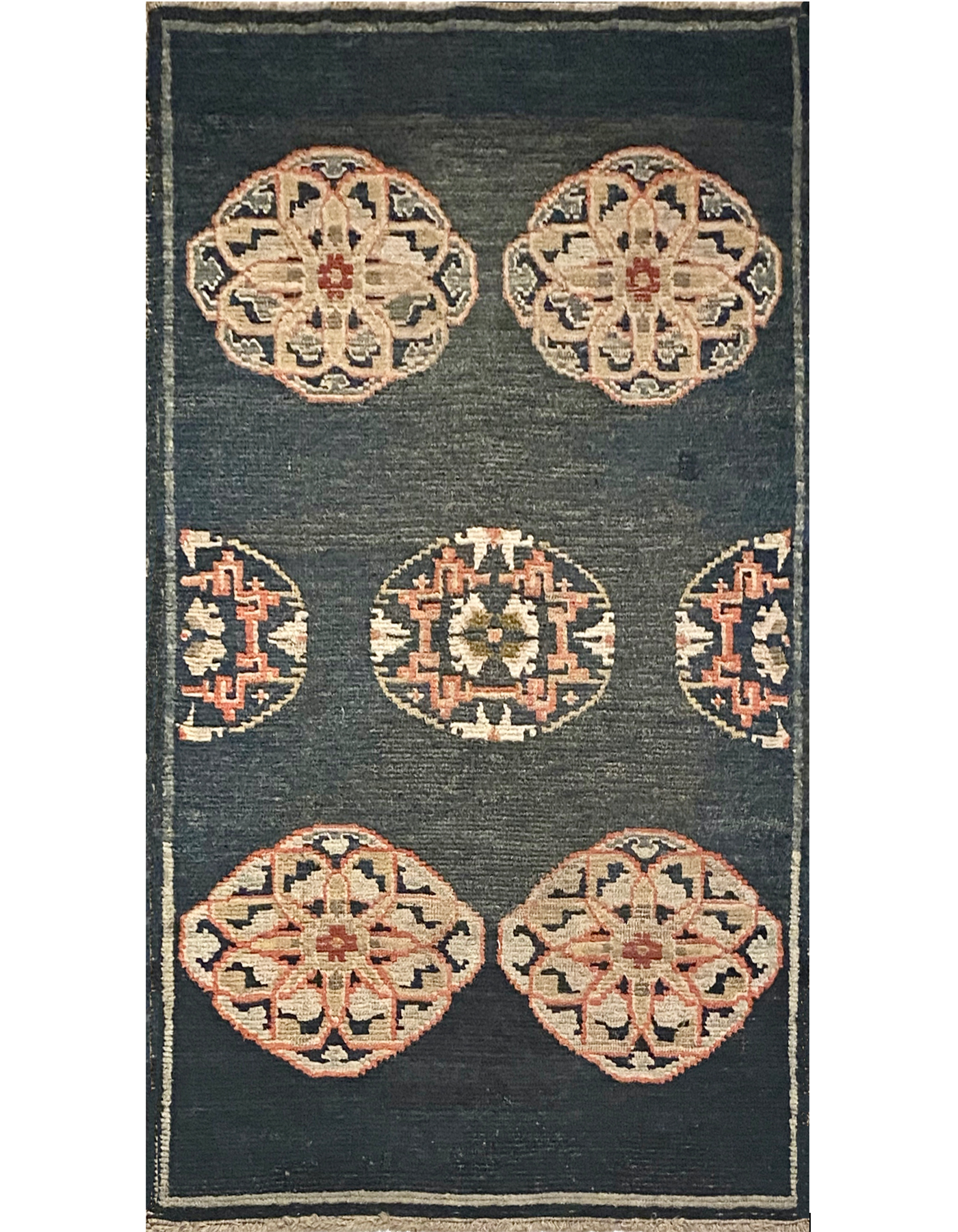 illulian-tibet-lotus-tappeto-nomad-150-x-82-cm image 1