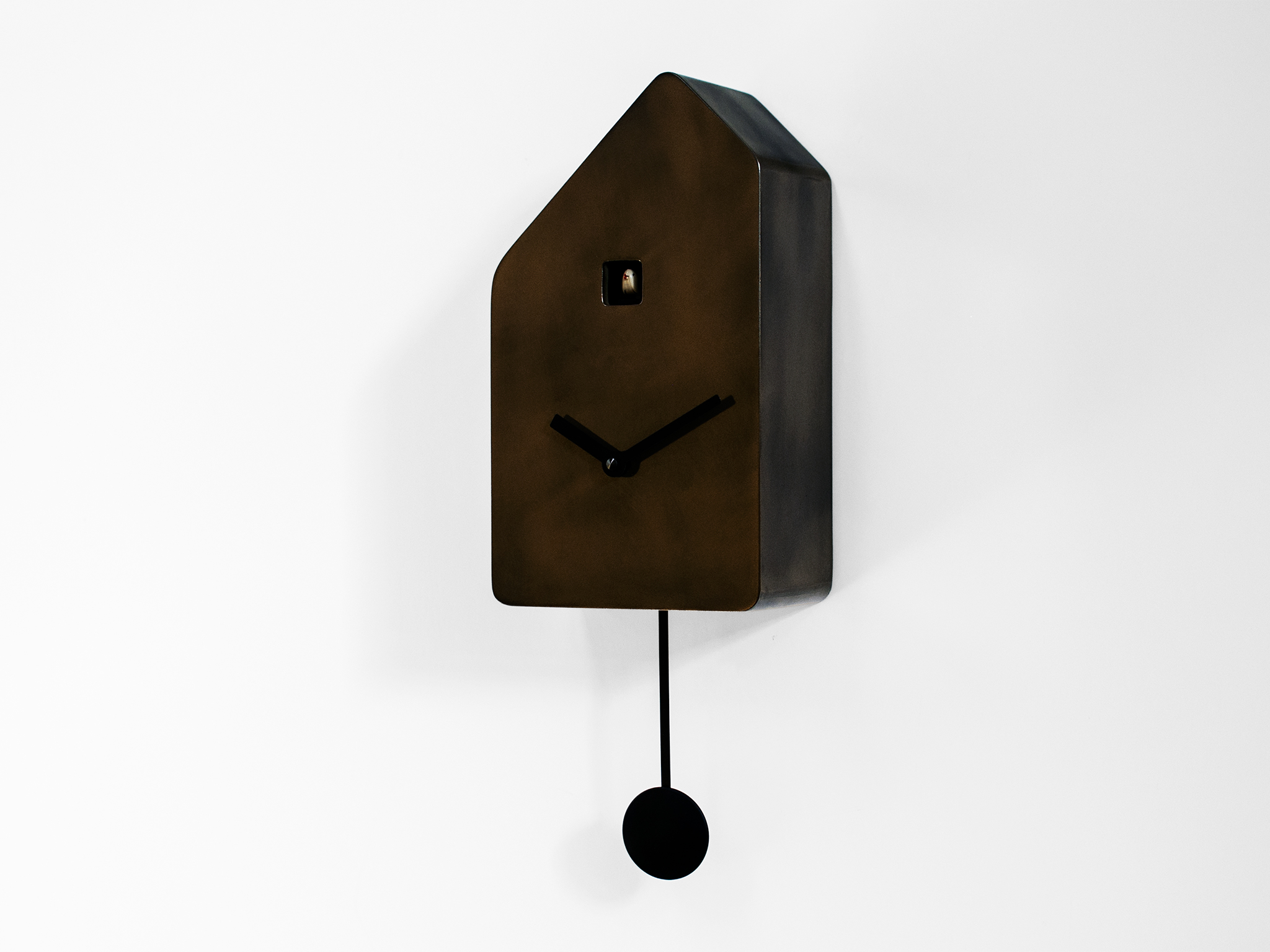 progetti-serie-speciale-trentennale-oggetto-design-in-metallo-liquido image 2