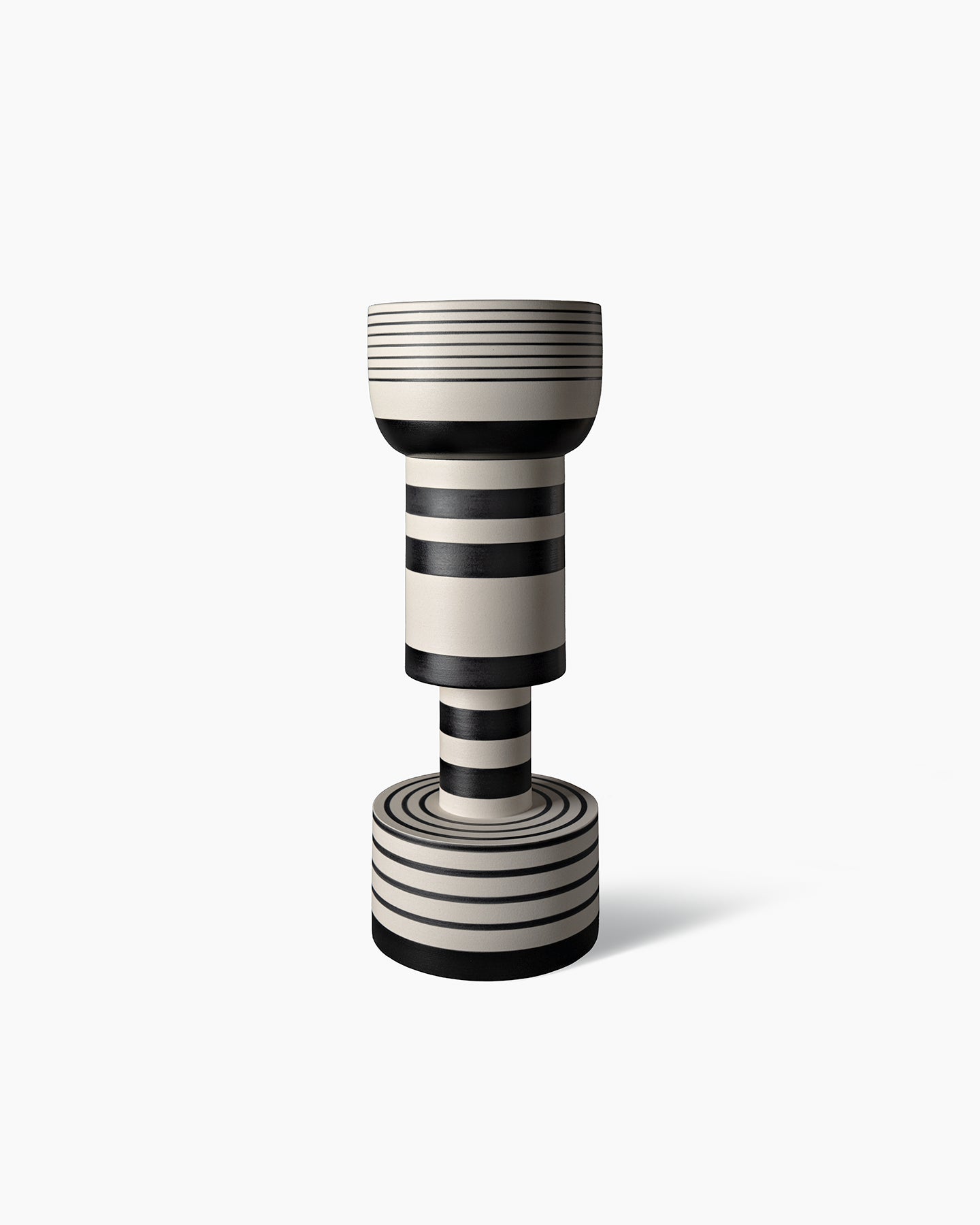 bitossi-ceramiche-vaso-calice-sottsass-bianco-nero-1958 image 1