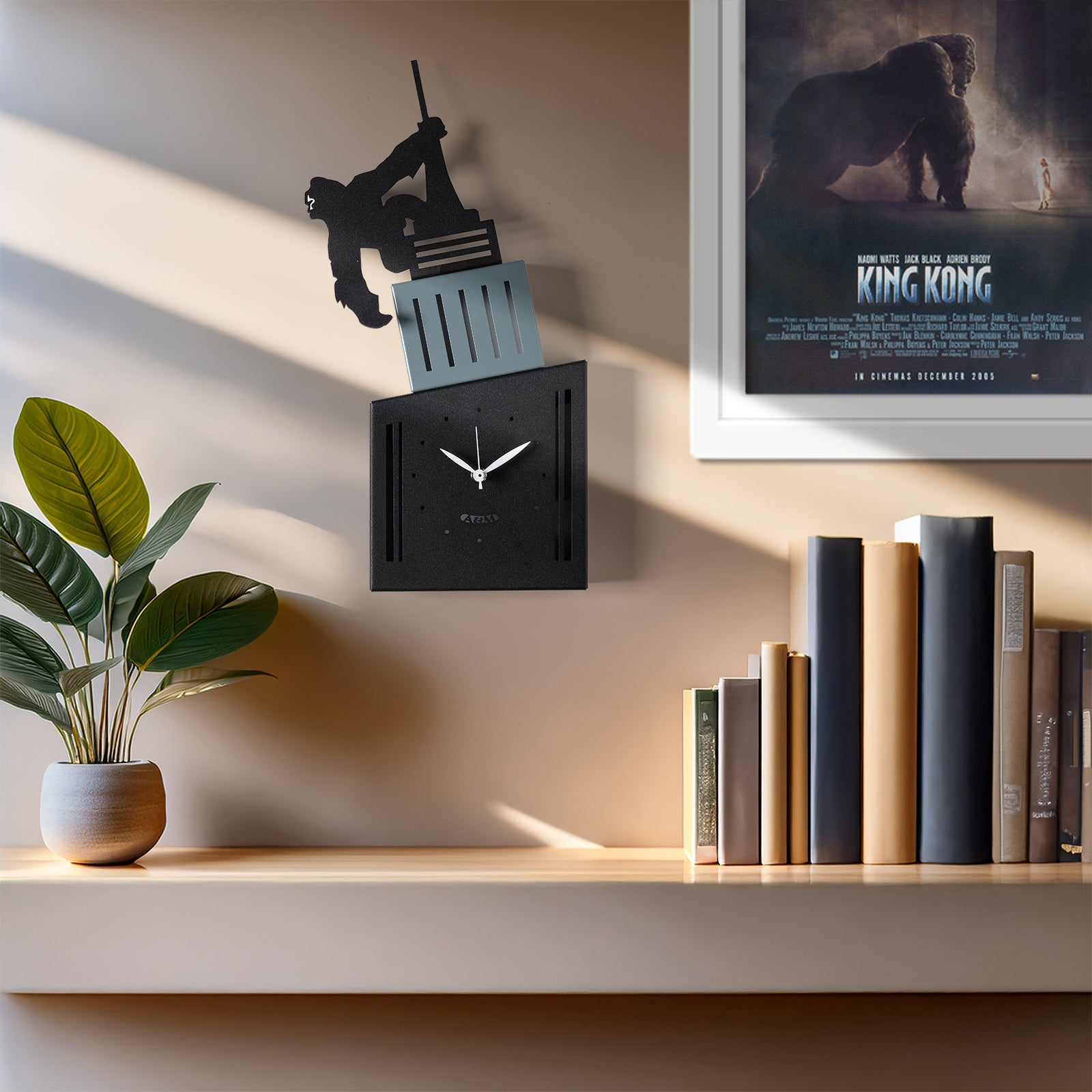 arti-mestieri-king-kong-orologio-da-parete-di-design image 2