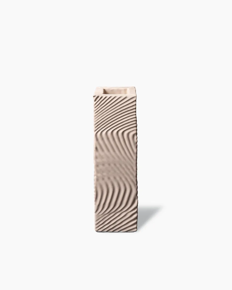bitossi-ceramiche-wiggle-vaso-quadrato-rosa-cipria-max-lamb image 1