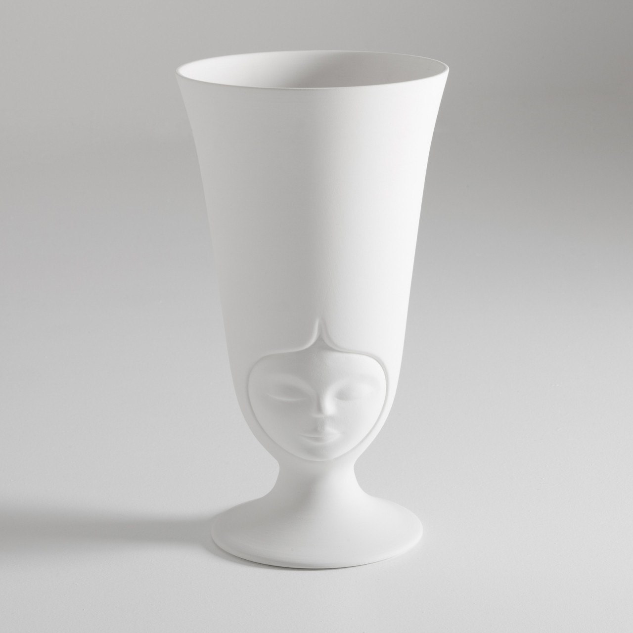 bosa-sisters-sofia-vaso-scultura-in-ceramica-bianca image 2