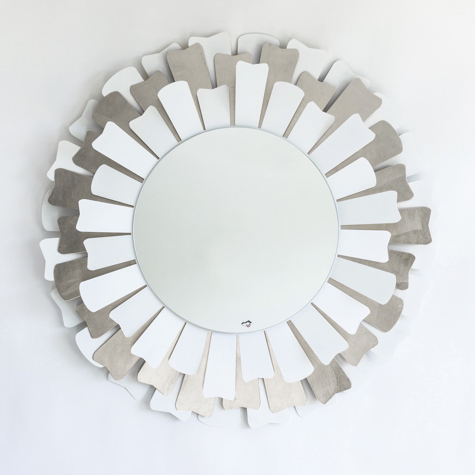 arti-mestieri-lux-specchio-da-parete-di-design image 1